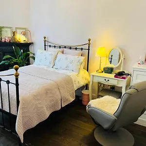 Good Times Elm Row Centre Apartment Edinburgh
